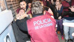 Analizarán si liberan los detenidos de la marcha por Santiago Maldonado Analizarán si liberan los detenidos de la marcha por Santiago Maldonado