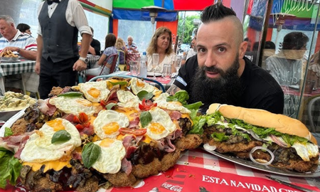 Captura del canal de YouTube Joe Burgerchallenge. Captura del canal de YouTube Joe Burgerchallenge.