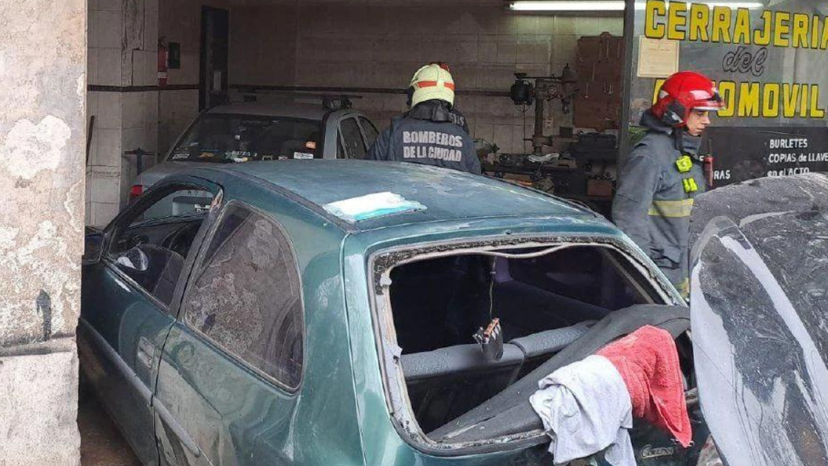 Cuatro autos involucrados en un choque en Balvanera