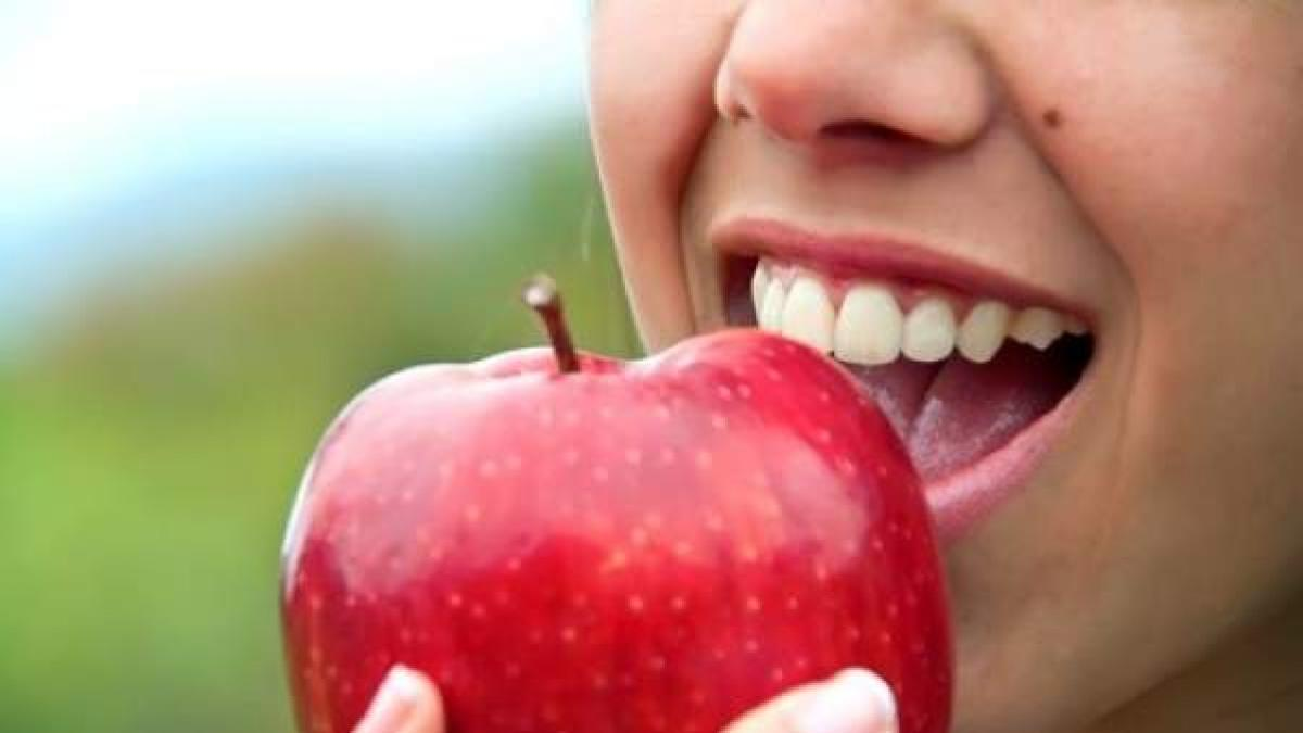 Las manzanas pueden ser de gran ayuda para mantener tu cuerpo en buen estado y mejorar significativamente tu salud.