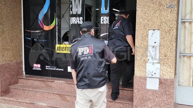 Peritos de la PDI realizaron tareas de rigor en el local.&nbsp;