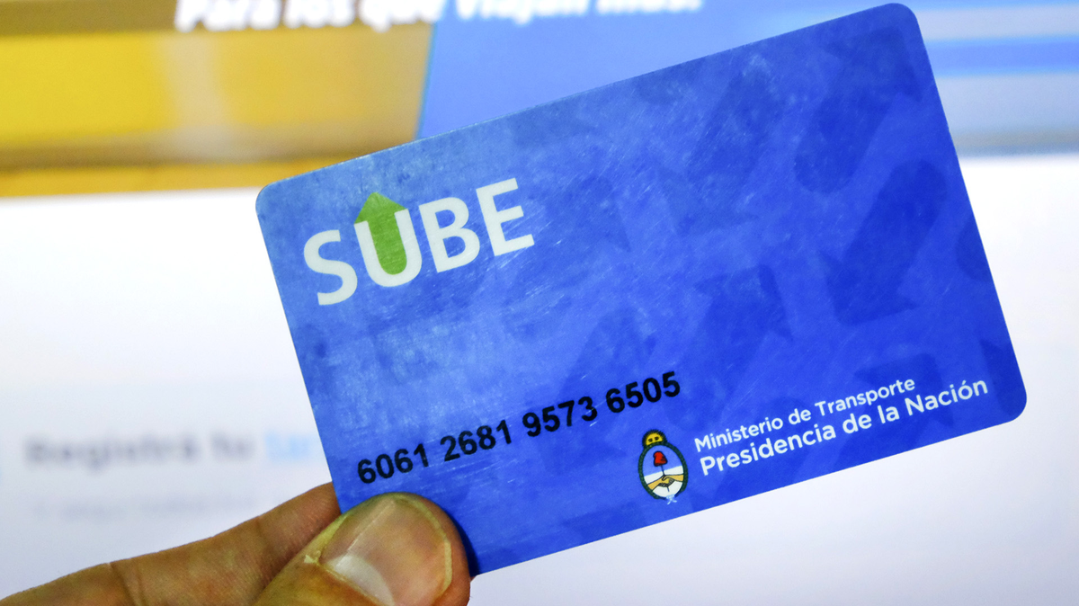 Registrar tu tarjeta SUBE te garantiza una tarifa más baja. Registrar tu tarjeta SUBE te garantiza una tarifa más baja.