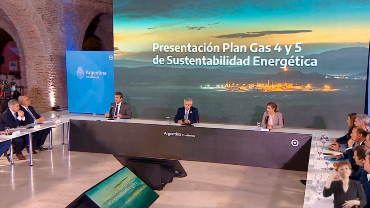 Fernández: Podemos convertir a la Argentina en un enorme proveedor de energía
