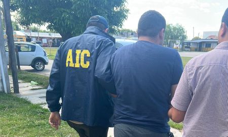 La detención del policía se concretó el 21 de octubre en barrio René Favaloro. La detención del policía se concretó el 21 de octubre en barrio René Favaloro.