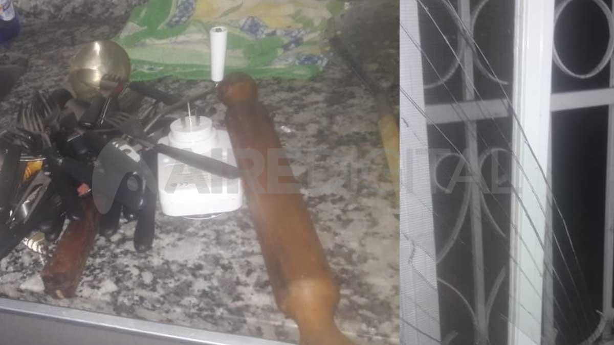 El joven detenido había preparado varias cosas para llevarse del interior de la vivienda.