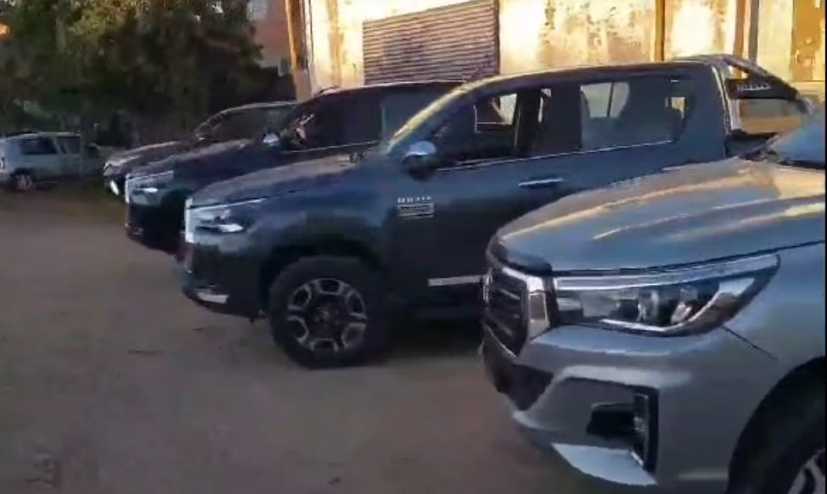 Las camionetas son de alta gama y quedaron a disposición de la Justicia. 