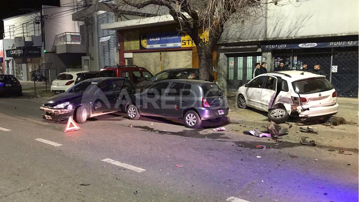 Cuarentena agitada: dos impresionantes accidentes en la ciudad