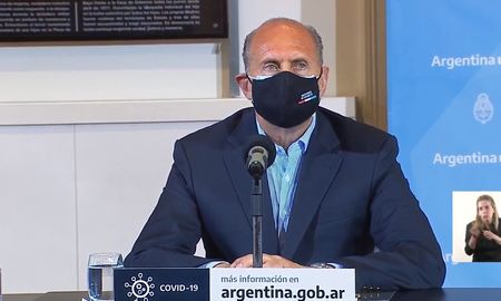 El gobernador Omar Perotti contrajo coronavirus y lo confirmó hace cuatro días a través de su cuenta de Twitter. El gobernador Omar Perotti contrajo coronavirus y lo confirmó hace cuatro días a través de su cuenta de Twitter.