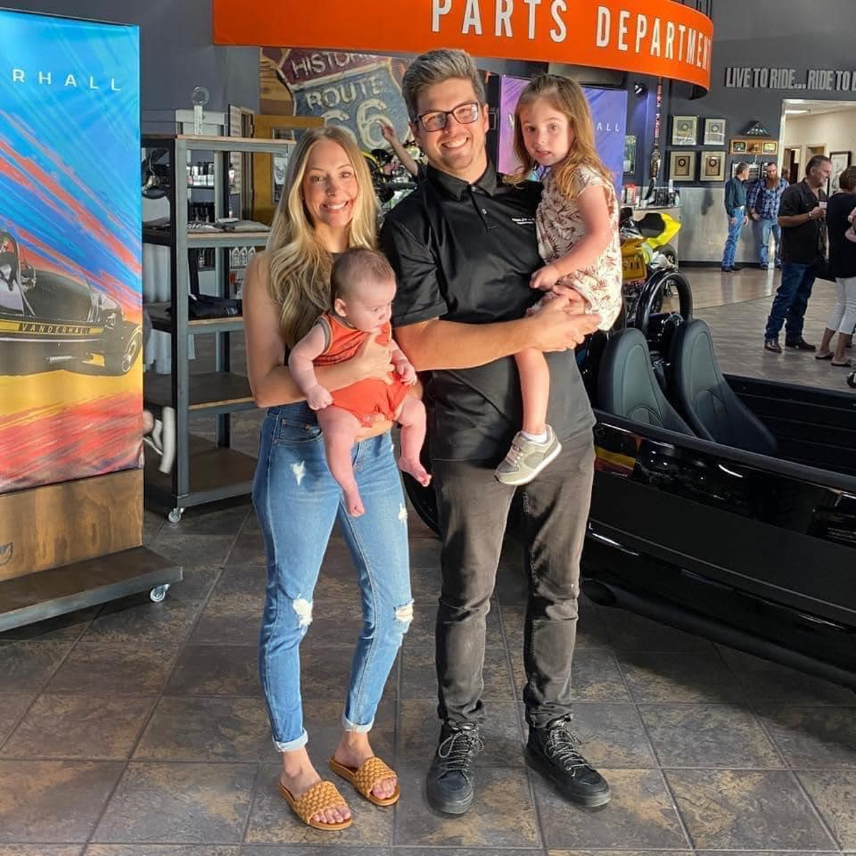 El ataque ocurrió en Tennessee, Estados Unidos, y la madre terminó con graves heridas.