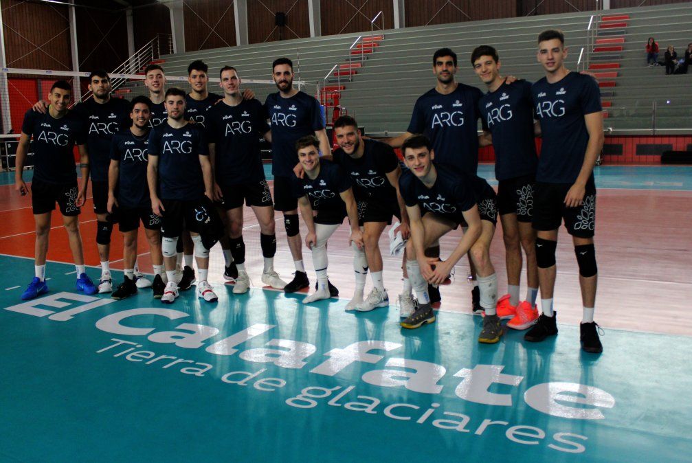 Argentina le ganó 3-1 a Brasil en la inauguración del estadio de El Calafate