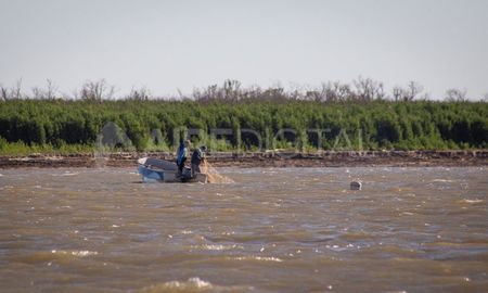 el gobierno de la provincia confirmo el levantamiento de la veda pesquera total en territorio santafesino el gobierno de la provincia confirmo el levantamiento de la veda pesquera total en territorio santafesino