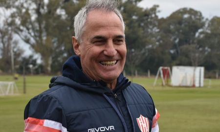 Leonardo Madelón, elegido como el mejor técnico de la fecha 7 de la Liga Profesional. Leonardo Madelón, elegido como el mejor técnico de la fecha 7 de la Liga Profesional.
