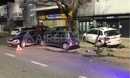 un sabado agitado: hubo dos impresionantes accidentes en la ciudad de santa fe un sabado agitado: hubo dos impresionantes accidentes en la ciudad de santa fe