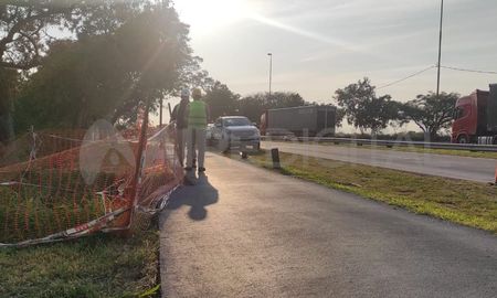 Vialidad Nacional colabora con el municipio en la reparación del socavón en el Parque del Sur Vialidad Nacional colabora con el municipio en la reparación del socavón en el Parque del Sur