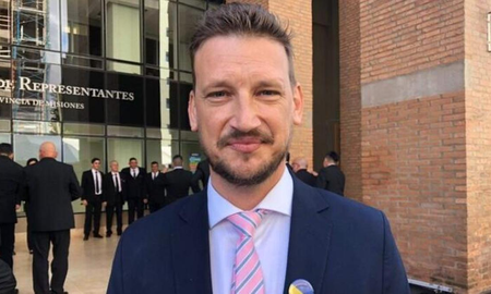 la legislatura de misiones aprobo desafuero del diputado acusado de pedofilia, quien habria abandonado el pais la legislatura de misiones aprobo desafuero del diputado acusado de pedofilia, quien habria abandonado el pais