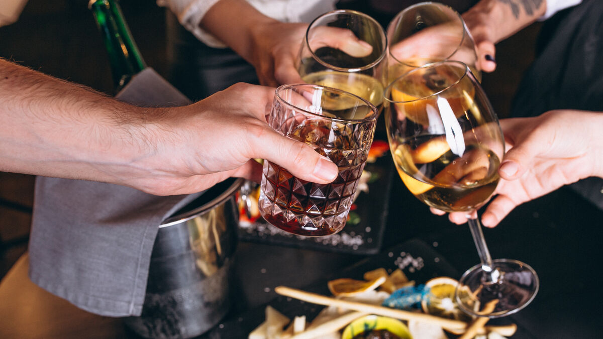 Beber m&aacute;s de la cuenta tiene consecuencias, como por ejemplo la resaca.&nbsp;