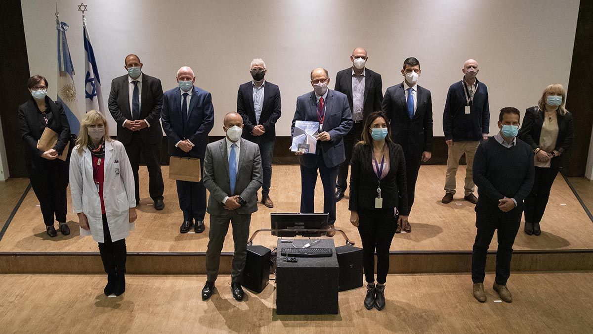 Argentina podría fabricar la vacuna de Israel contra el covid.