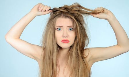 El frizz ya no será un problema con este ingrediente natural que, al ser aplicado después de peinar, asegura un cabello impecable al instante. El frizz ya no será un problema con este ingrediente natural que, al ser aplicado después de peinar, asegura un cabello impecable al instante.