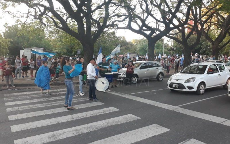 Caravana y concentración contra la reforma de la ley de Educación Sexual Integral