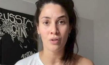 Ivana Nadal vendió absolutamente todo y viajó a Miami junto a su novio Bruno Siri. Pero en las últimas horas revelaron que deberá regresar a la Argentina. Ivana Nadal vendió absolutamente todo y viajó a Miami junto a su novio Bruno Siri. Pero en las últimas horas revelaron que deberá regresar a la Argentina.