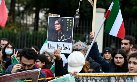 Irán ya ejecutó a más de 90 jóvenes manifestantes en los primeros meses del año y alertan a las minorías Irán ya ejecutó a más de 90 jóvenes manifestantes en los primeros meses del año y alertan a las minorías