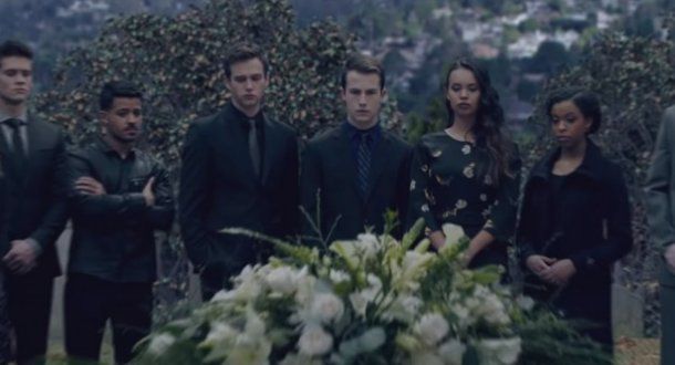 “13 Reasons Why”: el drama adolescente da un vuelco oscuro en la temporada 3