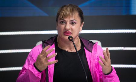 Alejandra Locomotora Oliveras, en estado crítico tras la cirugía de urgencia por el ACV. Alejandra Locomotora Oliveras, en estado crítico tras la cirugía de urgencia por el ACV.