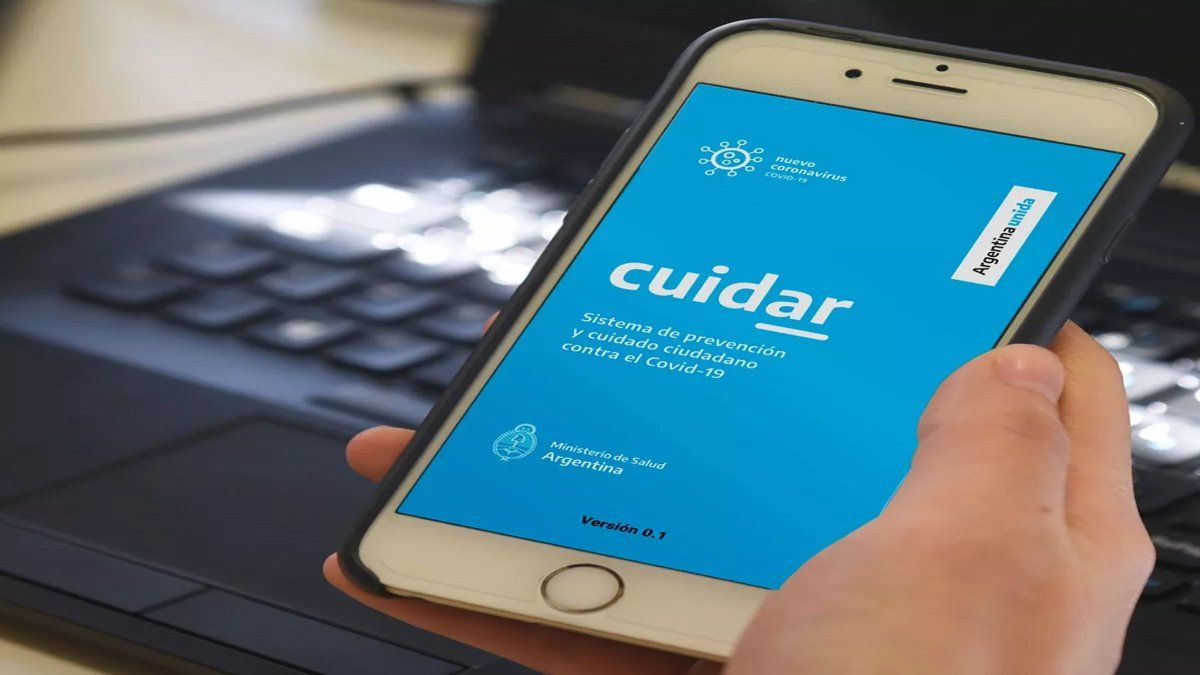 Usan la aplicación Cuidar para robar cuentas de WhatsApp