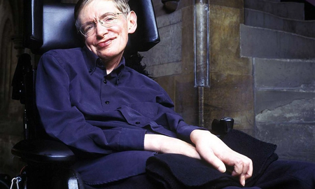 Stephen Hawking advirtió en 2014 que una inteligencia artificial podría superar al ser humano. Stephen Hawking advirtió en 2014 que una inteligencia artificial podría superar al ser humano.