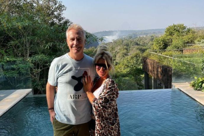 Flor Peña y Marley, juntos en las Cataratas del Iguazú.