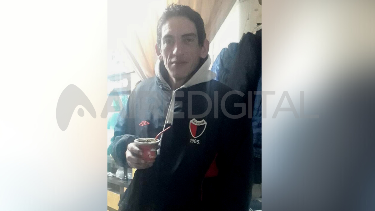 Nicolás Maidana tiene 32 años. El joven que trabaja como gomero fue aplastado por un colectivo cuando cambiaba una cubierta en la Circunvalación Oeste.