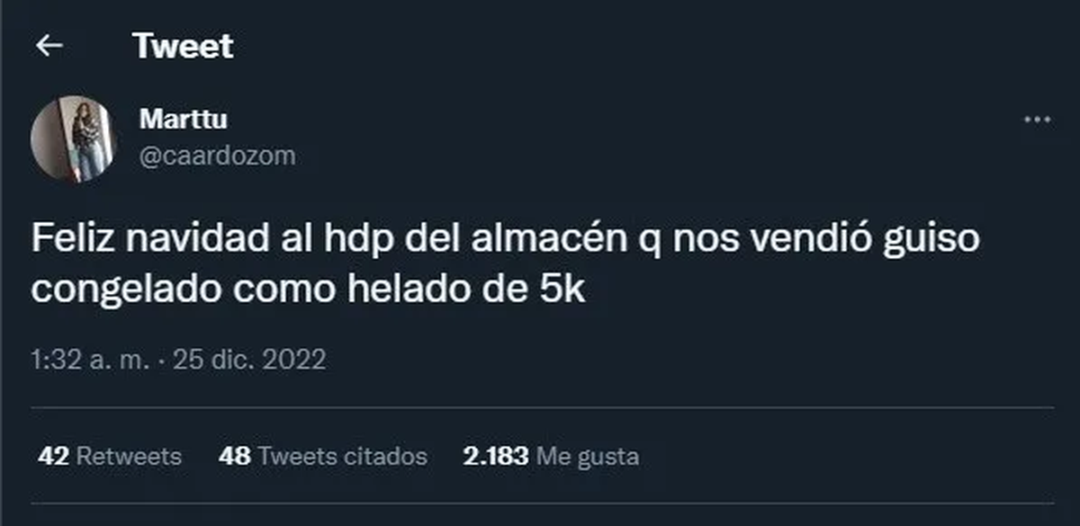 Compró helado para Navidad y se llevó una asquerosa sorpresa.