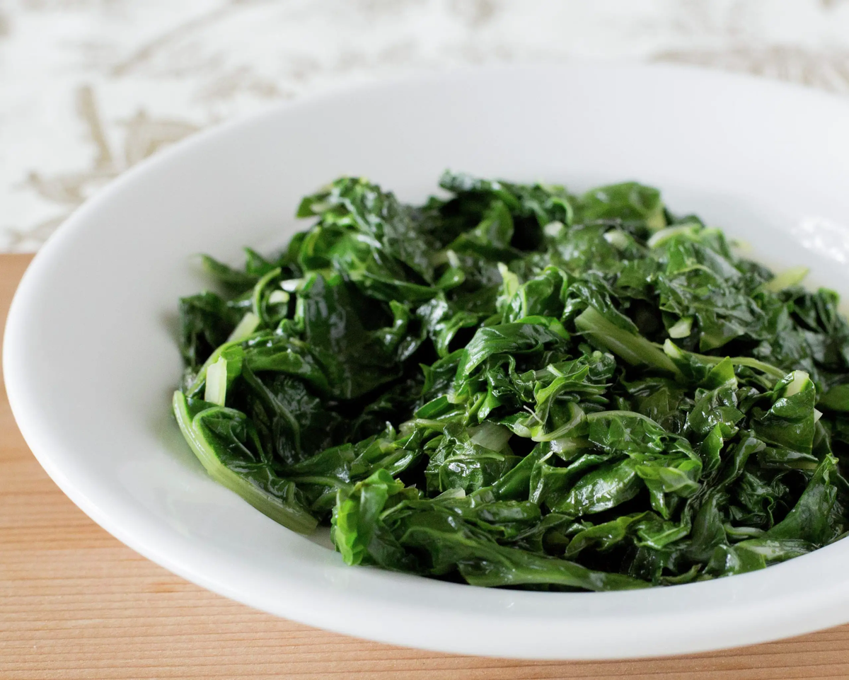 El budín de acelga sin harina es una excelente opción para hacer en casa y sorprender a tu familia. El budín de acelga sin harina es una excelente opción para hacer en casa y sorprender a tu familia.