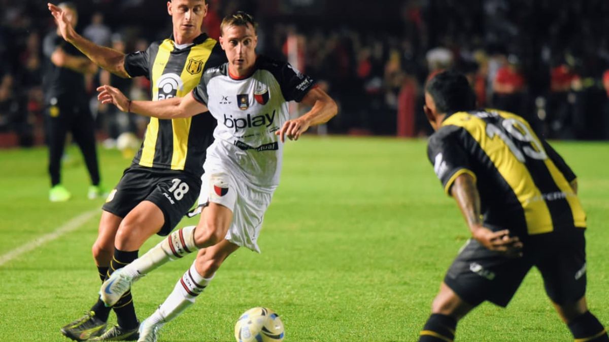 Los hechos se registraron en el partido entre Colón y Deportivo Madryn por la Primera Nacional.
