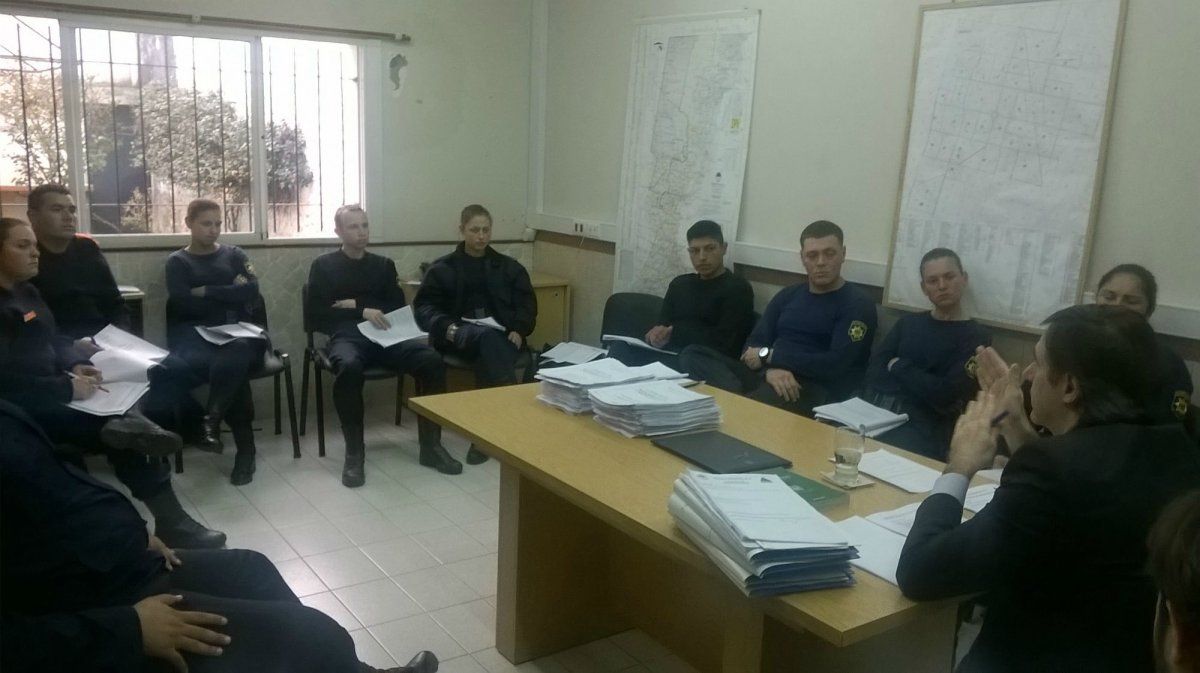 La Policía Comunitaria de Rafaela se capacita en el nuevo sistema de enjuiciamiento penal