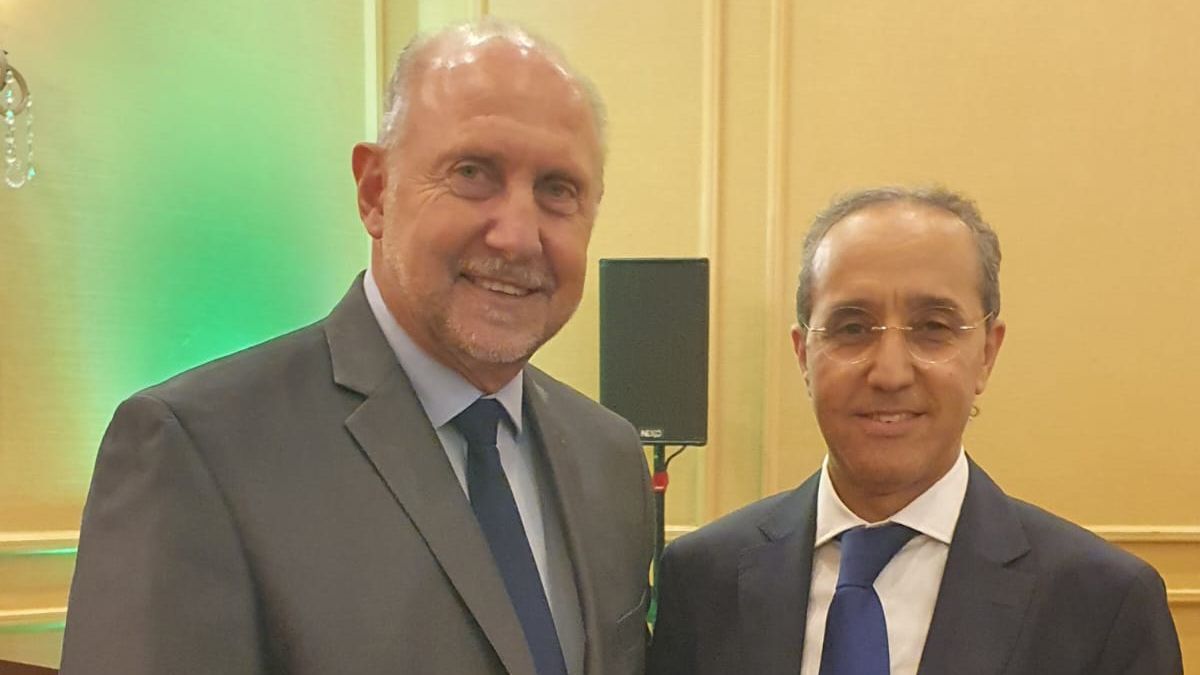 El gobernador Omar Perotti junto al Embajador de Marruecos en Argentina