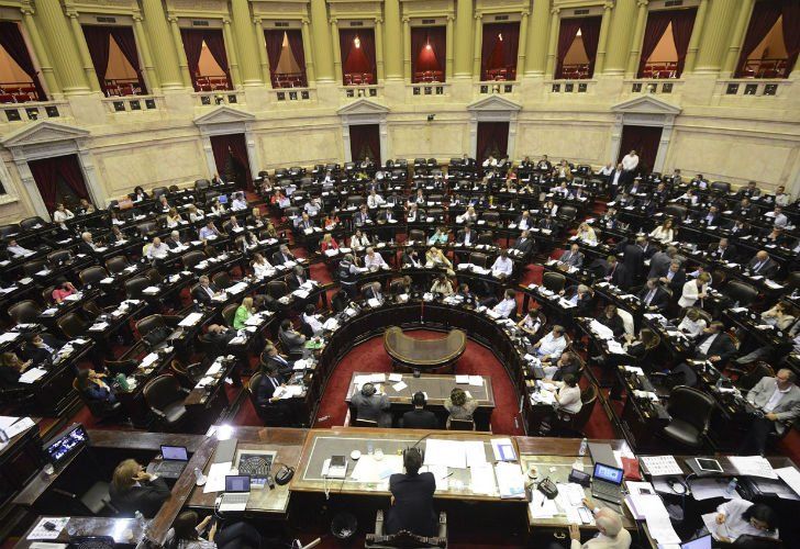 Denuncian ataques a hijos de diputados que votarán a favor del aborto