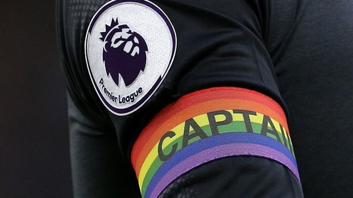 La Asociación inglesa de fútbol (FA) manifestó su total apoyo al jugador que escribió la carta.