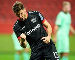 Lucas Alario sigue fino de cara al arco y anotó un doblete en el triunfo 4-3 del Bayer Leverkusen ante el Norussia Mönchengladbach. Lucas Alario sigue fino de cara al arco y anotó un doblete en el triunfo 4-3 del Bayer Leverkusen ante el Norussia Mönchengladbach.
