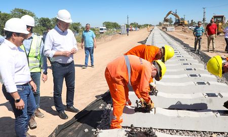 La obra, que supero los 3 mil millones de pesos, brindará mayor seguridad y reducirá el tiempo de llegada de la producción a los puertos. La obra, que supero los 3 mil millones de pesos, brindará mayor seguridad y reducirá el tiempo de llegada de la producción a los puertos.