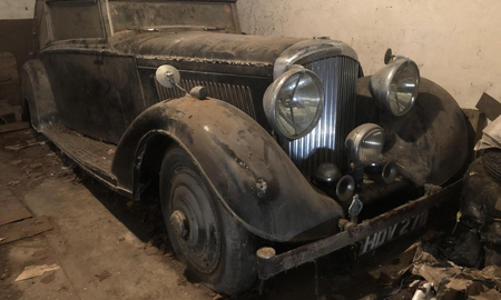 Se fabricó en 1935, lo abandonaron durante 50 años y lograron venderlo a más de 11 millones de pesos Se fabricó en 1935, lo abandonaron durante 50 años y lograron venderlo a más de 11 millones de pesos