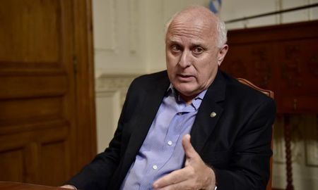 lifschitz: ?ojala los senadores esten a la altura. que sea ley? lifschitz: ?ojala los senadores esten a la altura. que sea ley?