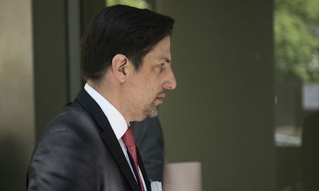 El ministro de Educación de la Nación pretende comenzar la negociación con los docentes a mediados de este mes. El ministro de Educación de la Nación pretende comenzar la negociación con los docentes a mediados de este mes.