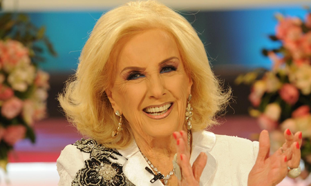 En las últimas horas, Mirtha Legrand fue dada de alta y continuará su recuperación en su casa. Marcela Tinayre y Nacho Viale aclararon los detalles. En las últimas horas, Mirtha Legrand fue dada de alta y continuará su recuperación en su casa. Marcela Tinayre y Nacho Viale aclararon los detalles.