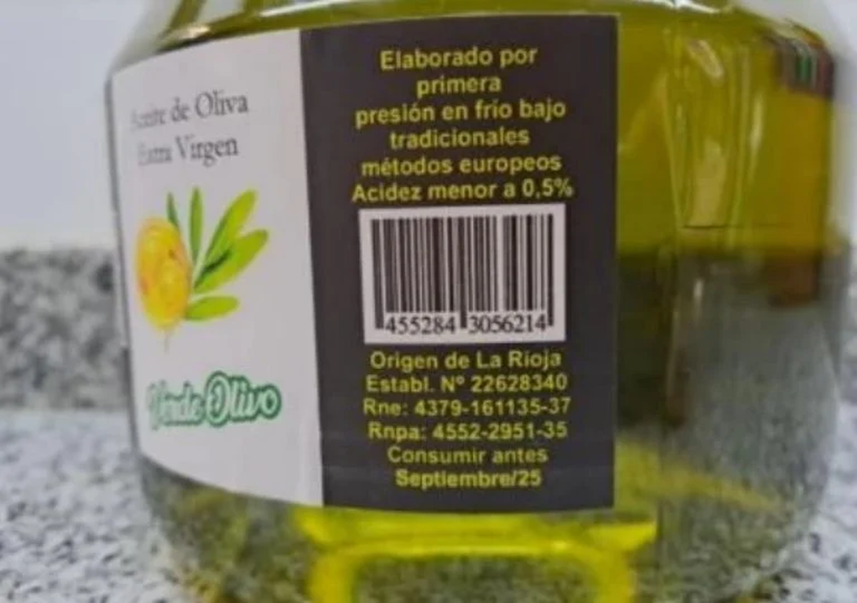 Aceite de oliva Extra Virgen marca Verde Olivo. Aceite de oliva Extra Virgen marca Verde Olivo.