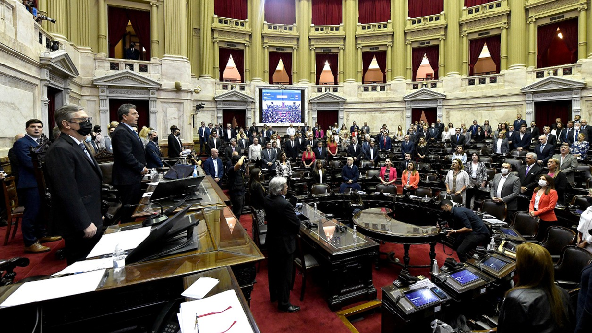 Cerruti reiteró la condena del Gobierno nacional a las agresiones que recibió el despacho de la Vicepresidenta.