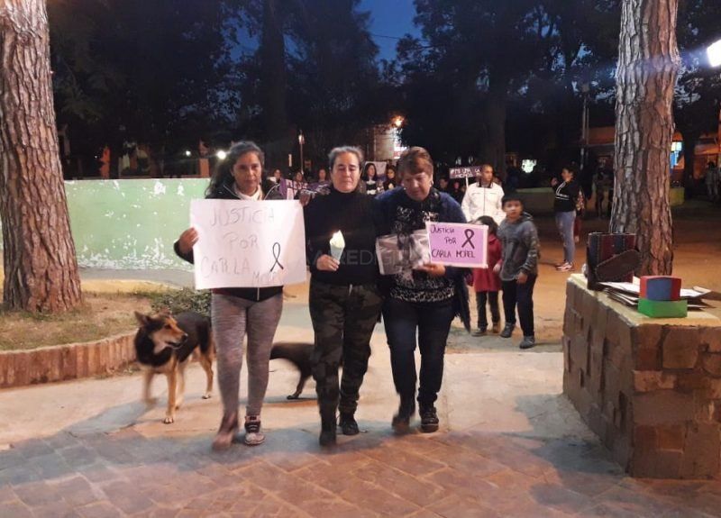 Vecinos de Rincón pidieron justicia por el femicidio de María Carla Morel