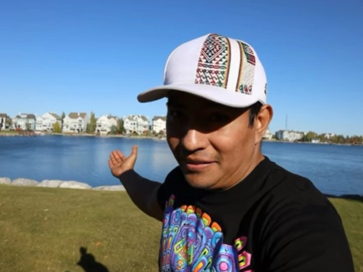 Se fue a Canadá a los 16