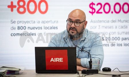 Carlos Suárez estuvo en AIRE presentando su programa para la recuperación de los comercios de la ciudad. Carlos Suárez estuvo en AIRE presentando su programa para la recuperación de los comercios de la ciudad.