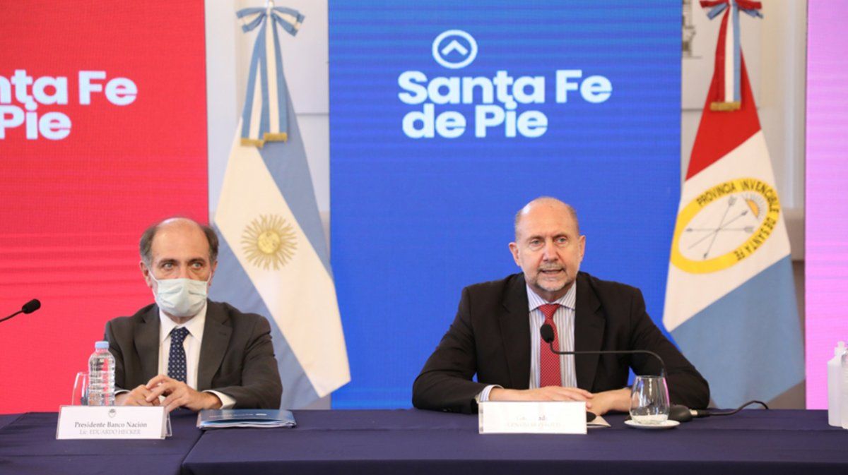 El gobernador firmó un convenio de financiamiento productivo con el Banco Nación. 